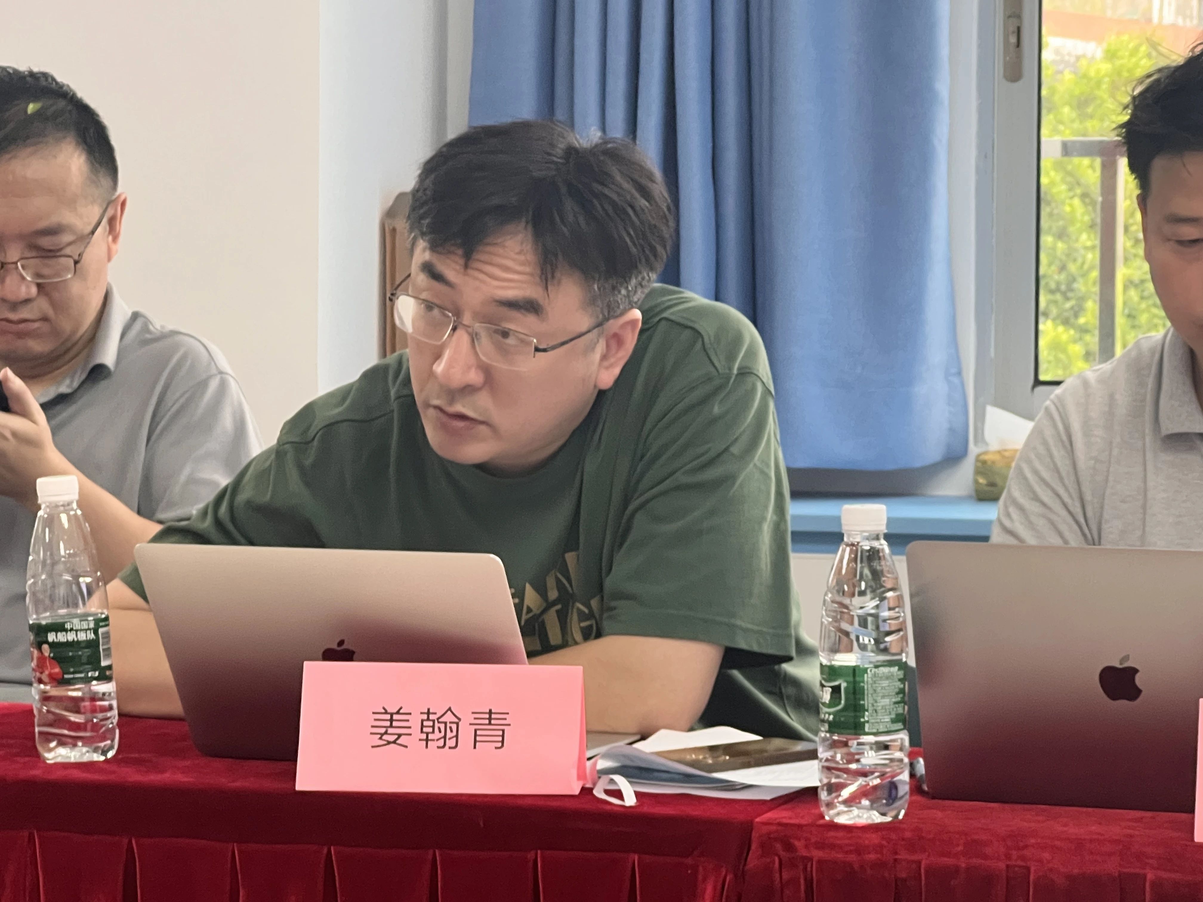 姜翰青.jpg